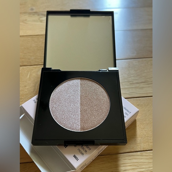 KVOSS | Fairy Dust Pressed Highlighter Duo - Picture 8 of 8